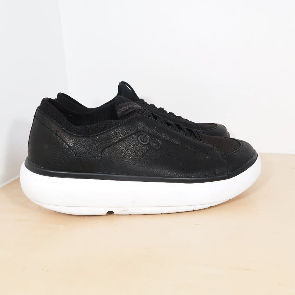Oofos Club+ Men's Slip-On Leather Shoe | 9.5